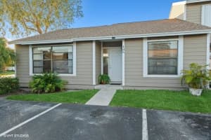 201  Lakewood Drive   12a, Jupiter, FL 33458 Sold 02/10/23