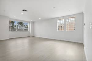 930  Millbrae Court   1, West Palm Beach, FL 33401 Sold 06/28/23