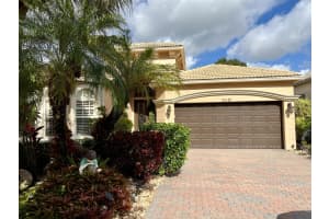 9581  Via Grande   W, Wellington, FL 33411 Sold 02/22/23