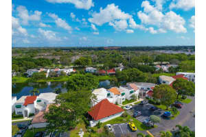 391 NW 36th Avenue, Deerfield Beach, FL 33442 Sold 12/29/22