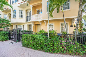 2785  Ravella Way, Palm Beach Gardens, FL 33410 Sold 01/06/23