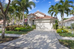 991  Delray Lakes Drive, Delray Beach, FL 33444 Sold 02/10/23