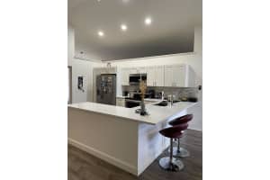 18294  Lake Bend Drive, Jupiter, FL 33458 Sold 03/15/23