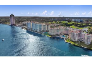 300 SE 5th Avenue   1090, Boca Raton, FL 33432 Sold 03/15/23