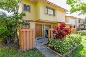 4064  Sierra Terrace, Sunrise, FL 33351 Sold 02/06/23