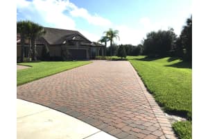 5435  Antigua Circle, Vero Beach, FL 32967 Sold 04/21/23