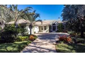 5515 SW Whippoorwill Ave, Palm City, FL 34990, Sold 03/31/23