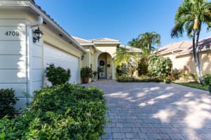4709  Dovehill Drive, Palm Beach Gardens, FL 33418 Sold 01/31/23