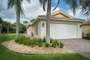 9313 SE Hawks Nest Ct, Hobe Sound, FL 33455, Sold 03/20/23
