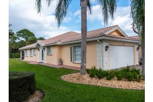 9313 SE Hawks Nest Ct, Hobe Sound, FL 33455, Sold 03/20/23