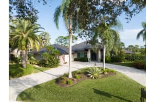 6305 SE Mariner Sands Drive, Stuart, FL 34997 Sold 01/20/23