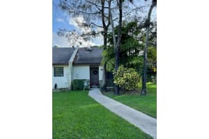 748 NW 47th St, Pompano Beach, FL 33064, Sold 01/31/23