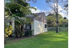 748 NW 47th St, Pompano Beach, FL 33064, Sold 01/31/23