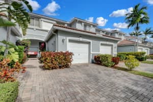 2186  Oakmont Drive, Riviera Beach, FL 33404 Sold 01/20/23