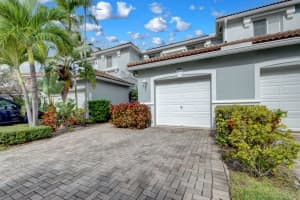 2186  Oakmont Drive, Riviera Beach, FL 33404 Sold 01/20/23
