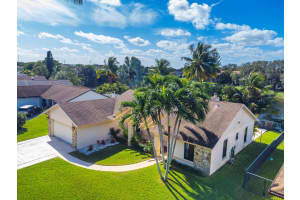 381 NW 43rd Way, Deerfield Beach, FL 33442 Sold 03/17/23