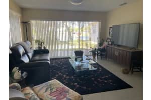 4281  Royal Oak Drive, Palm Beach Gardens, FL 33410 Sold 01/30/23