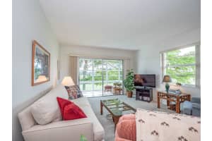 22  Vista Gardens Trail, Vero Beach, FL 32962 Sold 03/31/23