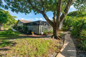 8035  Ambach Way   24-C, Hypoluxo, FL 33462 Sold 01/20/23