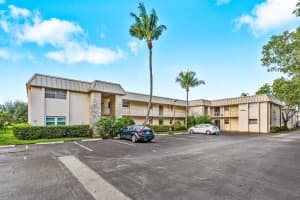 10789  N Military Trl    12, Palm Beach Gardens, FL 33410 Sold 02/01/23