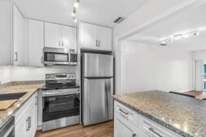 10789  N Military Trl    12, Palm Beach Gardens, FL 33410 Sold 02/01/23