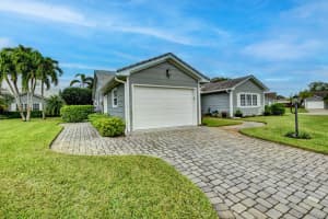 19 Holly Villas, Boynton Beach, FL 33436, Sold 01/06/23