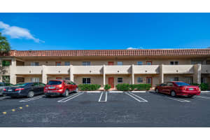 829 Camino Rd, Delray Beach, FL 33445, Sold 04/26/23