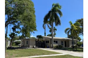 1510  Crest Drive, Lake Worth Beach, FL 33461 Sold 08/18/23