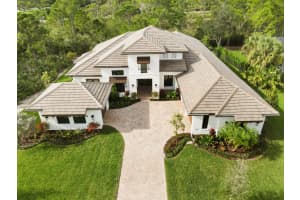 10156 SE Sandpine Lane, Hobe Sound, FL 33455 Sold 05/02/23