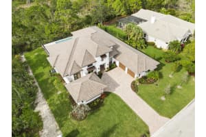10156 SE Sandpine Lane, Hobe Sound, FL 33455 Sold 05/02/23