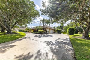 6821 W Cypresshead Dr, Parkland, FL 33067, Sold 02/15/23