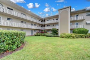 2812 Garden Dr S, Lake Worth, FL 33461, Sold 03/06/23
