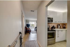2812 Garden Dr S, Lake Worth, FL 33461, Sold 03/06/23