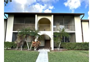 4962  Sable Pine Circle   D2, West Palm Beach, FL 33417 Sold 02/01/23