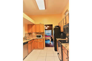 120  Spanish Pine Terrace, Royal Palm Beach, FL 33411 Sold 03/09/23