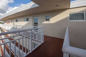 2724 N Garden Drive  N 404, Lake Worth Beach, FL 33461 Sold 03/20/23