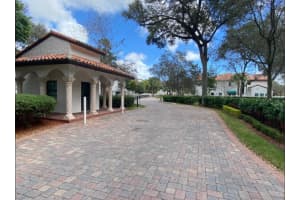 2845  Hidden Harbour Court   2845, Dania Beach, FL 33312 Sold 06/02/23