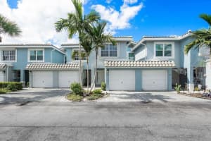 1052 E Jeffery Street, Boca Raton, FL 33487 Sold 03/21/23
