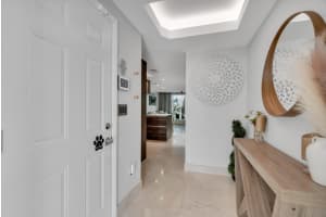 1052 E Jeffery Street, Boca Raton, FL 33487 Sold 03/21/23