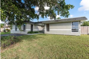 7904 NW 72 Avenue, Tamarac, FL 33321 Sold 03/31/23