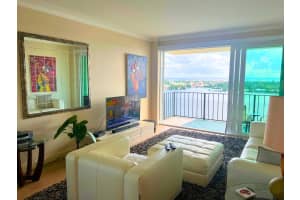 1801 S Flagler Drive   Ph 11, West Palm Beach, FL 33401 Sold 08/18/23