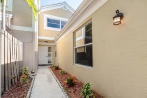 1393 NW 124th Avenue, Pembroke Pines, FL 33026 Sold 01/11/23
