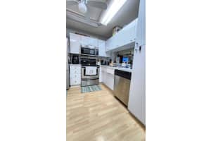 5571 Lakeside Dr, Margate, FL 33063, Sold 02/21/23