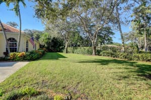 4771  Orchard Lane, Delray Beach, FL 33445 Sold 02/23/23