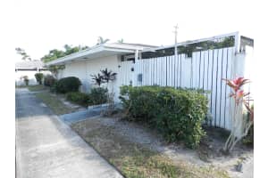 112  West Court, Royal Palm Beach, FL 33411 Sold 02/01/23