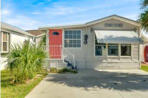 951  Nettles Boulevard, Jensen Beach, FL 34957 Sold 05/19/23