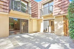 1815  18th Lane, Palm Beach Gardens, FL 33418 Sold 01/12/23