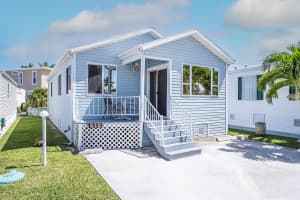 1317  Nettles Boulevard, Jensen Beach, FL 34957 Sold 01/24/23