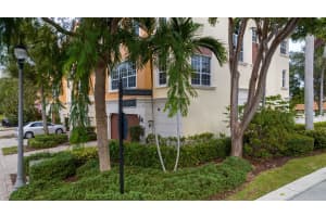 5510 NE Trieste Way, Boca Raton, FL 33487 Sold 06/09/23
