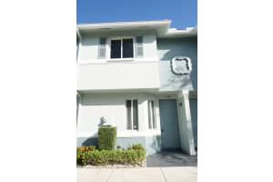 3544 Oleander Terrace